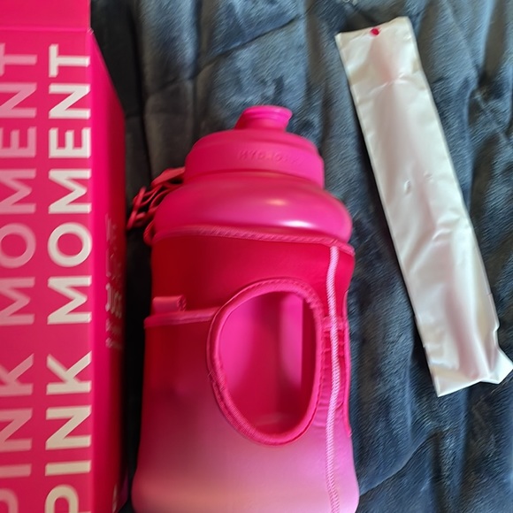 Limited Edition HydroJug and sleeve bundle - New - Picture 2 of 3